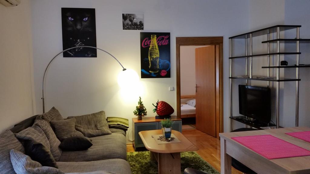 Apartments And Rooms Trsje 자그레브 외부 사진