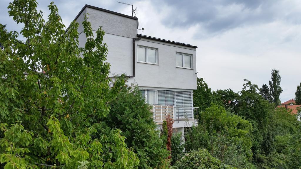 Apartments And Rooms Trsje 자그레브 객실 사진