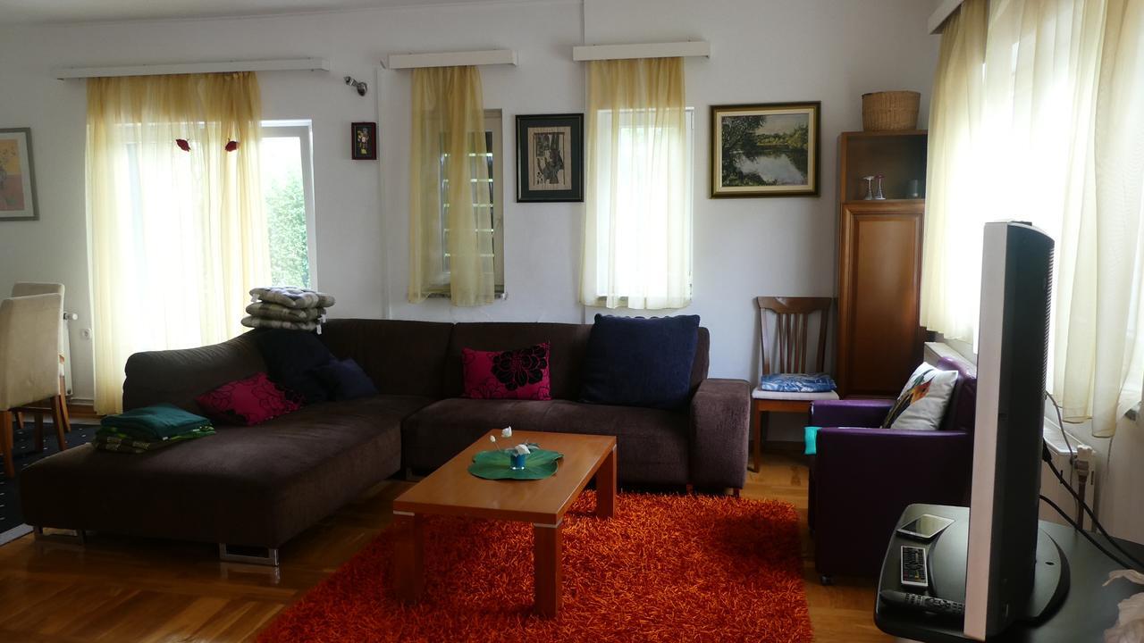 Apartments And Rooms Trsje 자그레브 외부 사진